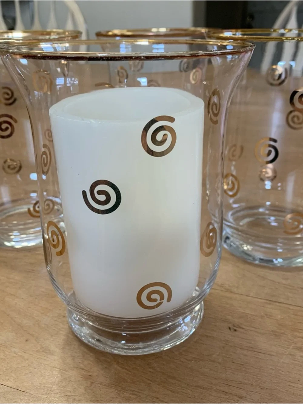 Glass Candle Holders with Gold Trim and Swirls - Set of 4